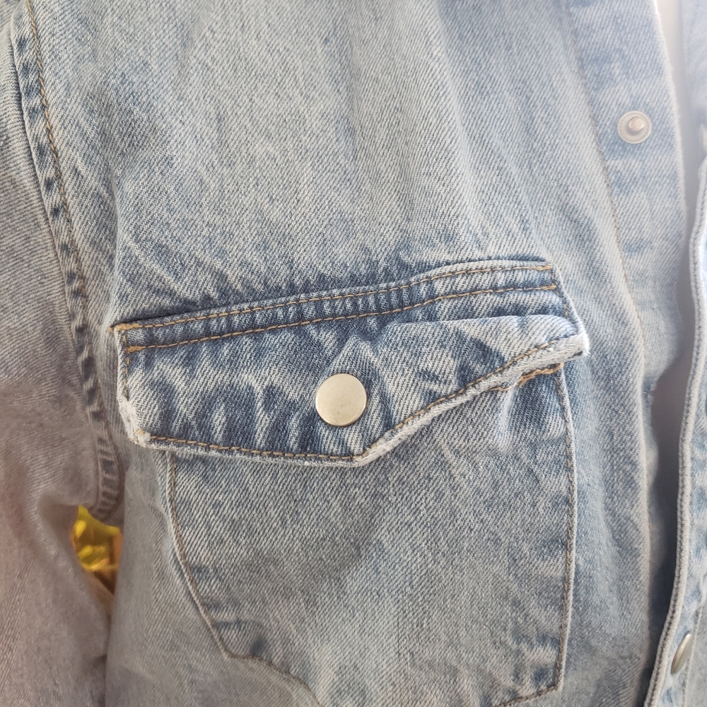 Jean jacket - Picture 3 of 8